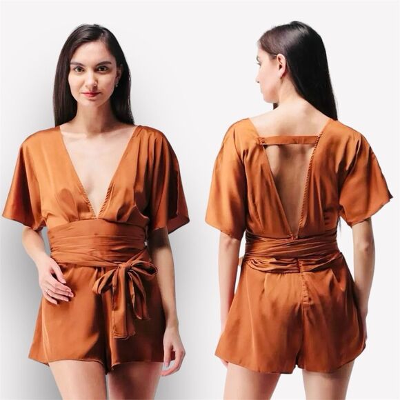 Forever 21 Romper Playsuit Golden Orange Light Brown NWOT - Picture 1 of 11